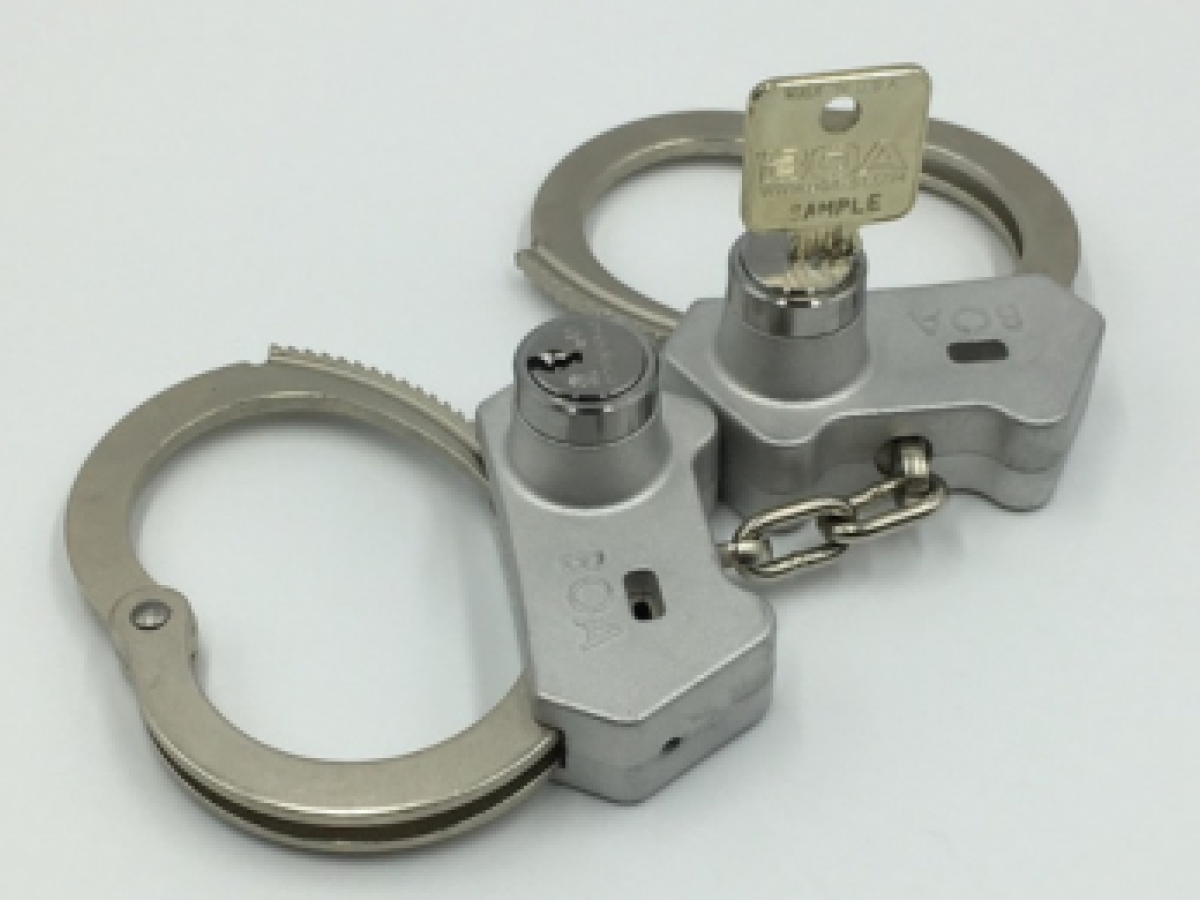 BOA High Security Smith & Wesson Handcuffs - SWS Group